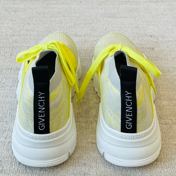 Givenchy Jaw Knit Sneakers - Picture 3 of 8